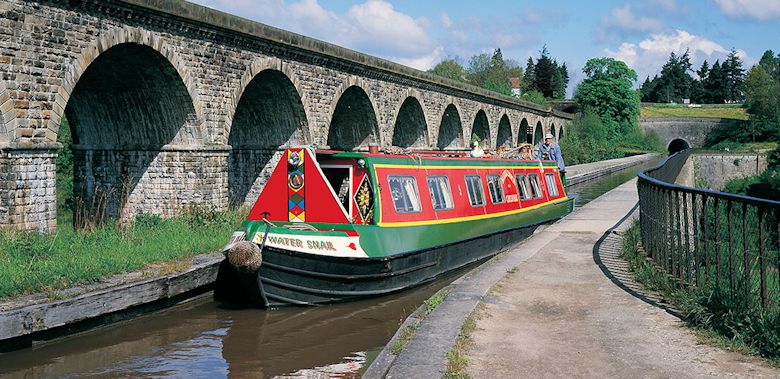 http://www.chirk.com/visitwales/chirkaqueduct.jpg